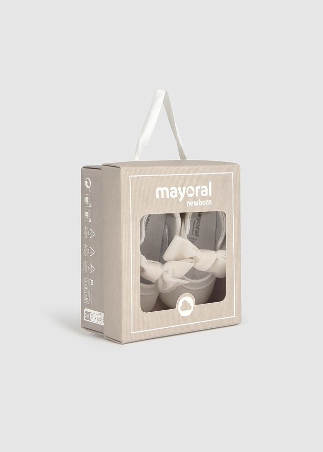 Пінетки Mayoral 7-9 міс. Розмір 18 Молочний 9158-94 фото